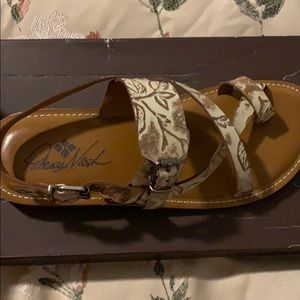 Patricia Nash Fidella Natural White 8.5